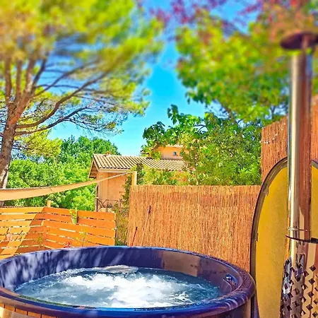 Jacuzzi Privé à 3 Minutes Cité Médiévale *